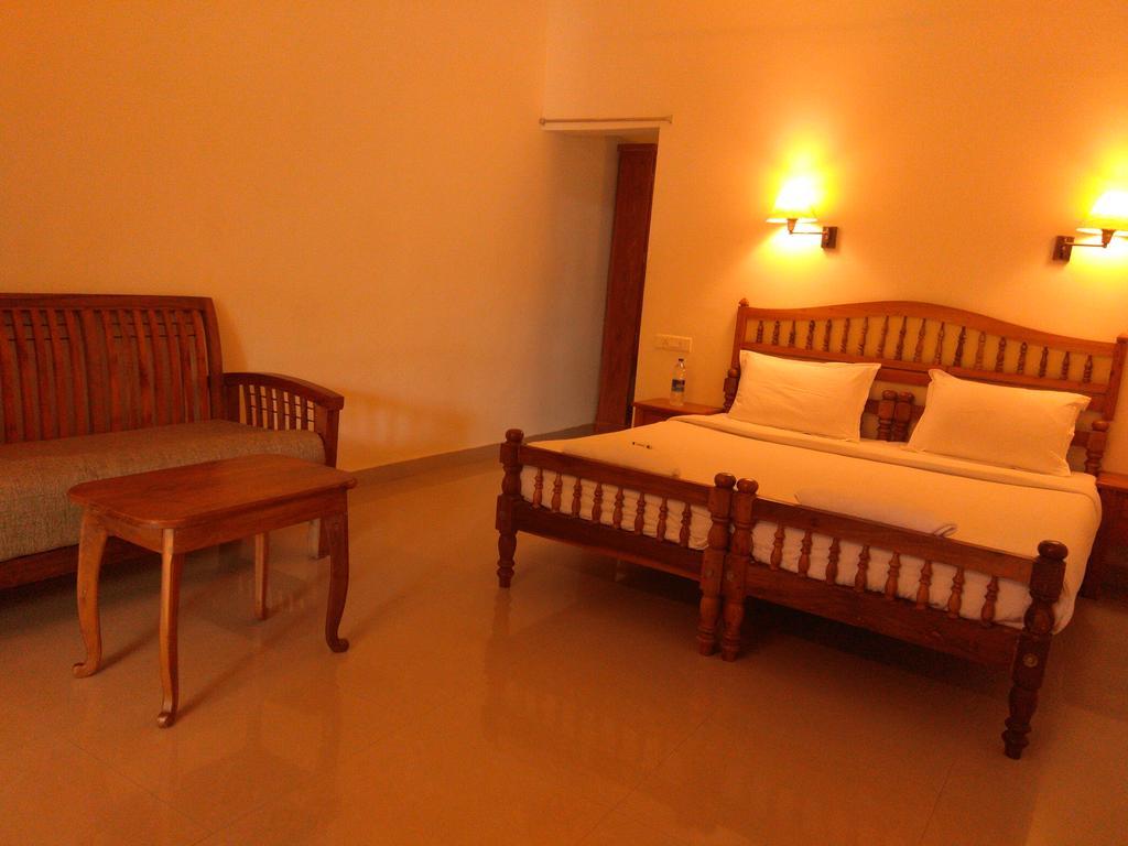 Green Court Cottage Thekkady Kültér fotó
