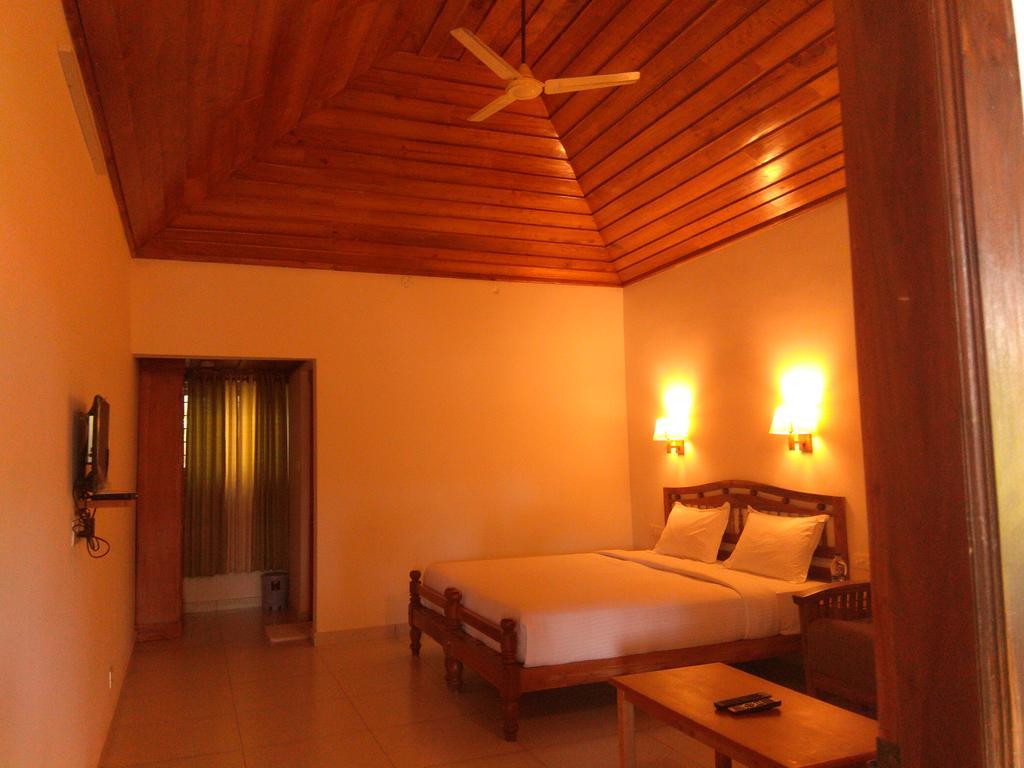 Green Court Cottage Thekkady Kültér fotó